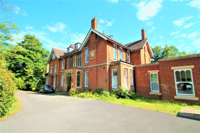 2 Bedroom Apartment To Rent In Mount Park Road, Harrow On The Hill, HA1