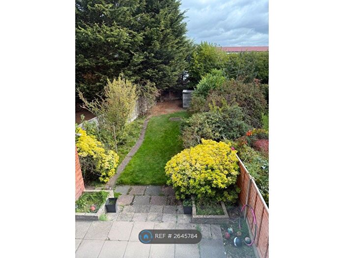 3 Bedroom Terraced House To Rent In Brownfield Road, Birmingham, B34