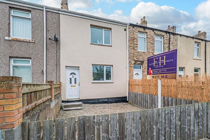 2 Bedroom Flat For Sale In Queen Street, North Broomhill, Morpeth, Northumberland, NE65