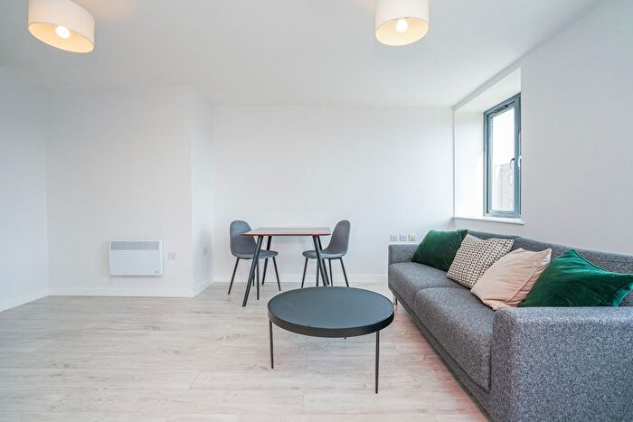 1 Bedroom Flat To Rent In Atkinson Street, Leeds, LS10