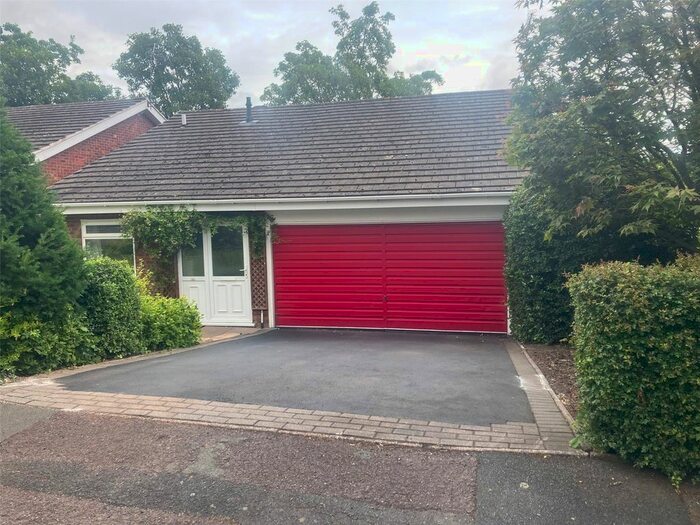 Houses for sale in South Drive, TF7, Telford and Wrekin