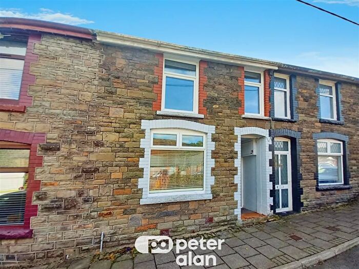 3 Bedroom Property To Rent In Glynhafod Street, Cwmaman, Aberdare, CF44