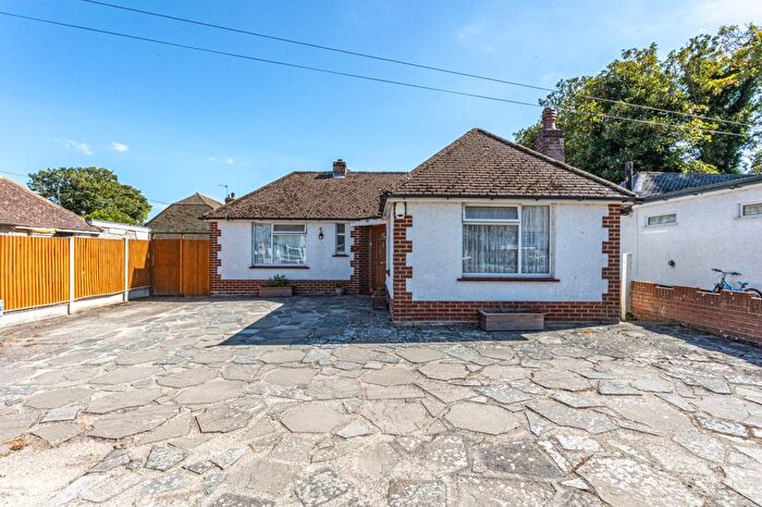 2 Bedroom Bungalow For Sale In Farley Road, Margate, Kent, CT9