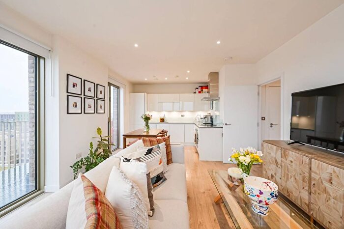 1 Bedroom Flat For Sale In Galley House, Royal Docks, London, E16