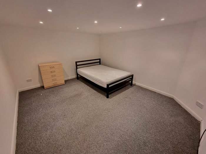 1 Bedroom Flat To Rent In Kent House Road, London, SE26