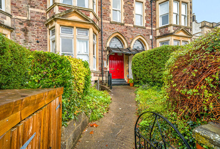 1 Bedroom Apartment For Sale In Clifton Hill, Clifton, Bristol, BS8