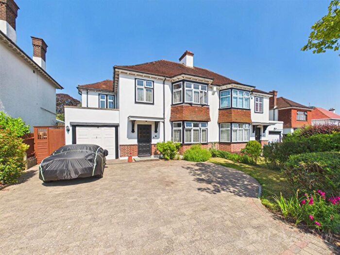 4 Bedroom Semi-Detached House For Sale In Onslow Gardens, Sanderstead, CR2