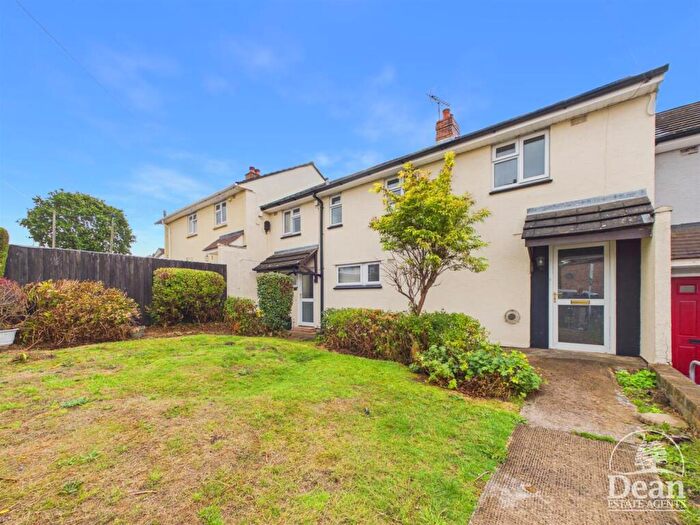 4 Bedroom Terraced House For Sale In Latimer Road, Cinderford, GL14