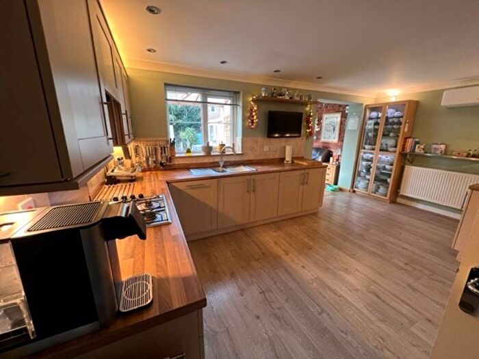 5 Bedroom Detached House For Sale In Mellors Road, Edwinstowe, NG21