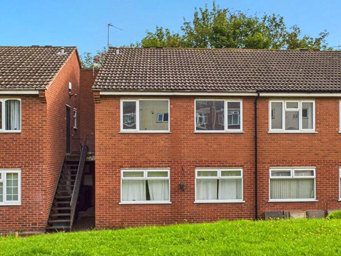 2 Bedroom Maisonette For Sale In Gamston Lodge, Carlton, Nottingham, NG4