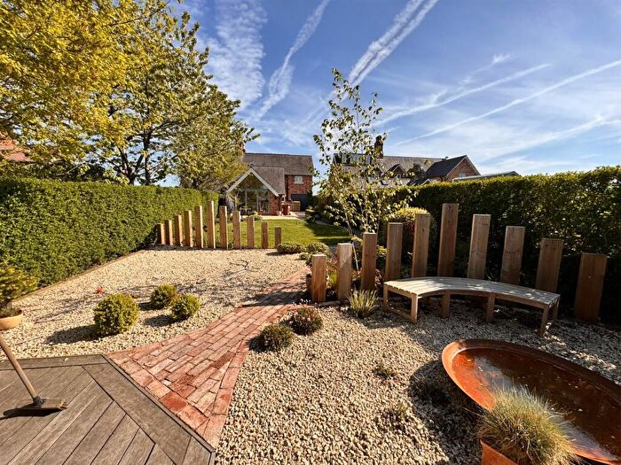 3 Bedroom Semi-Detached House For Sale In The Firs, Brackenhurst Road, Newchurch, Hoar Cross, DE13