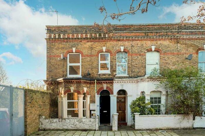 2 Bedroom Flat To Rent In Pulross Road, Brixton, SW9