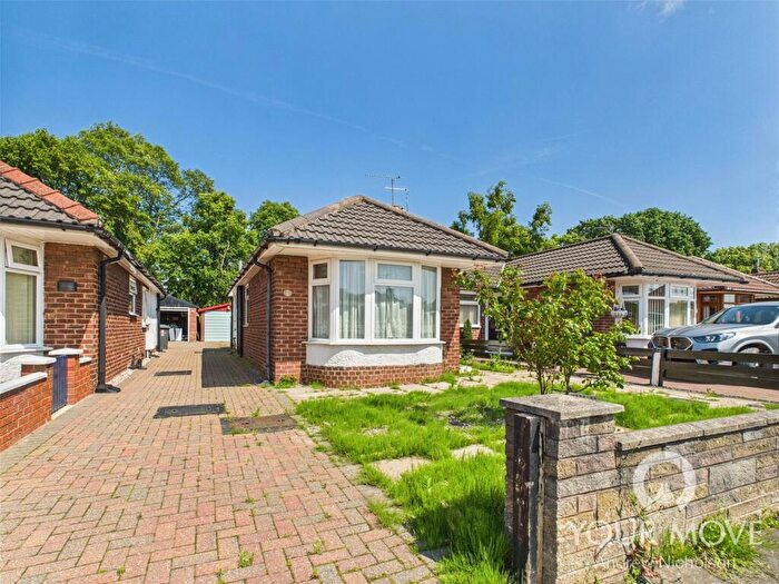 3 Bedroom Bungalow For Sale In Ludlow Avenue, Crewe, Cheshire, CW1