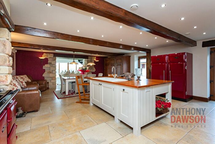 7 Bedroom Detached House For Sale In Merrills Head Barn, Long Causeway, Burnley, BB10