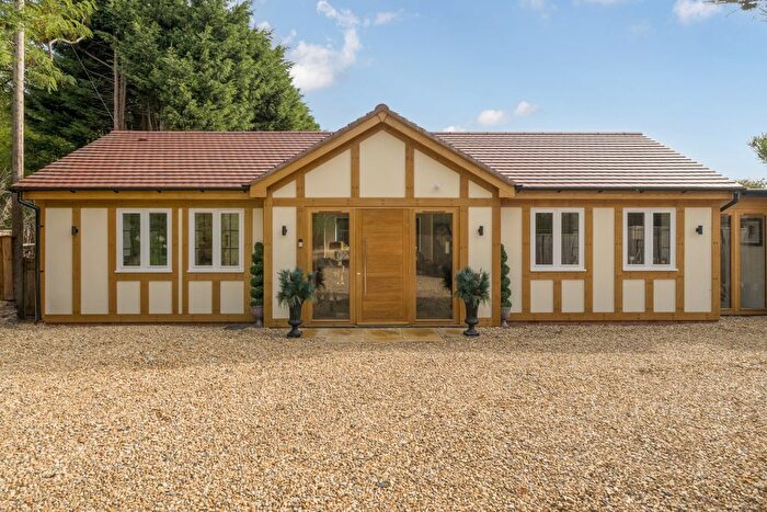 4 Bedroom Detached Bungalow For Sale In Rectory Lane, Upton Warren, Bromsgrove, B61