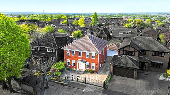 4 Bedroom Detached House For Sale In Video Tour Inside - Saxonville, Benfleet, SS7