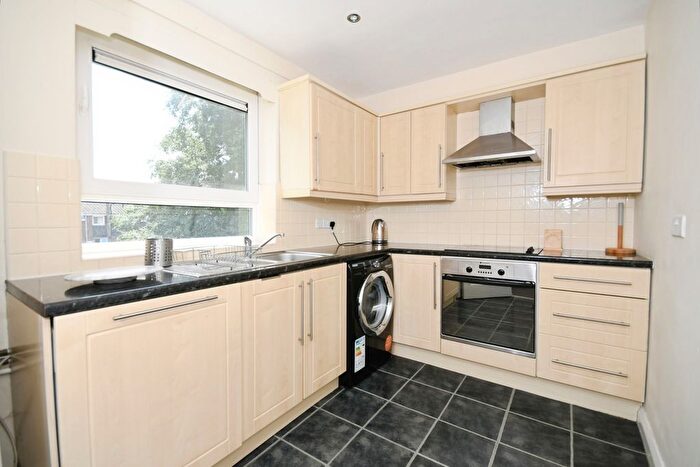 1 Bedroom Flat For Sale In Green Oak Road, Sheffield, South Yorkshire, S17