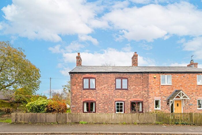 3 Bedroom Semi-Detached House For Sale In Herrimans Cottage, Kingsley Road, Crowton., CW8