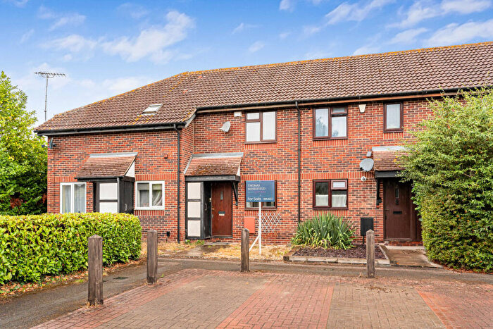 2 Bedroom Terraced House For Sale In Pebble Drive, Didcot, OX11