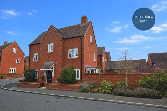 4 Bedroom Detached House For Sale In Desdemona Way, Brackley, NN13