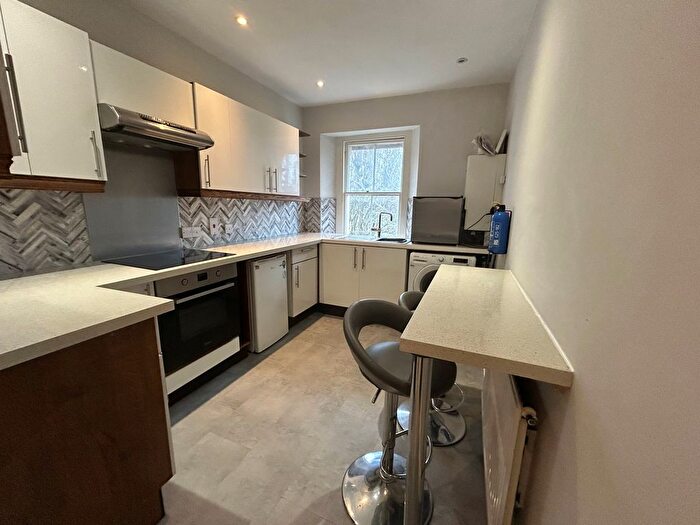 2 Bedroom Flat To Rent In Abbotsford Road, Bristol, BS6