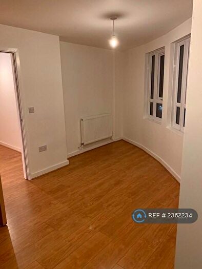 1 Bedroom Flat To Rent In Skyline, Barnsley, S70