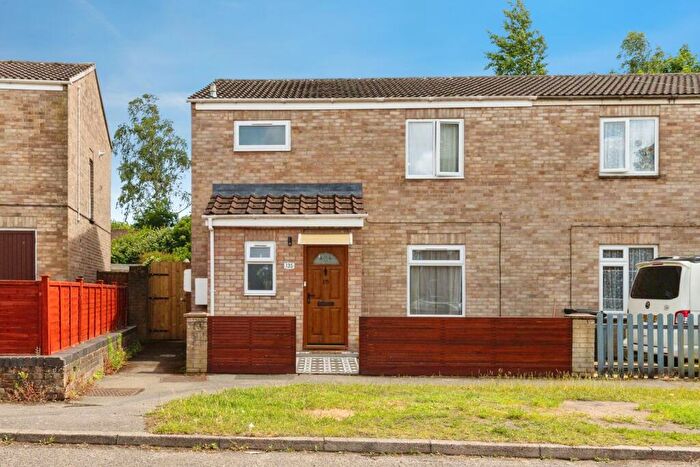 3 Bedroom Semi-Detached House For Sale In Knowlton Road, Canford Heath, Poole, Dorset, BH17
