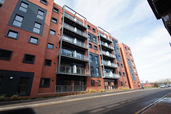2 Bedroom Apartment To Rent In The Loom At Vulcan Mill, M4