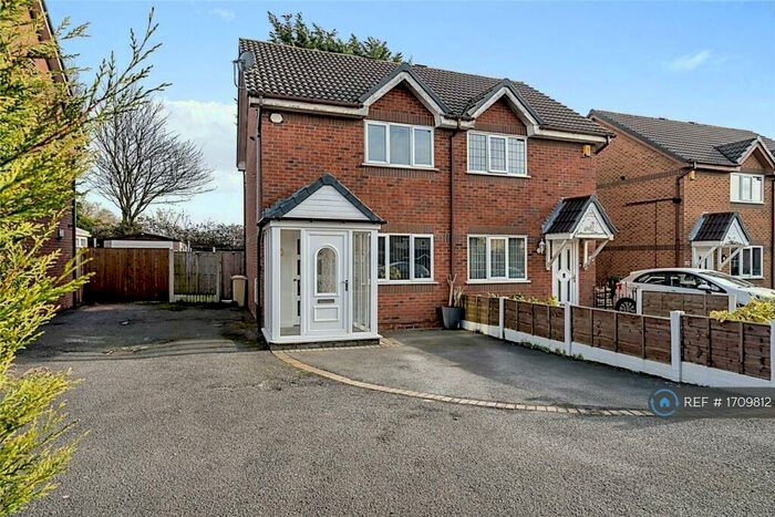 2 Bedroom Semi-Detached House To Rent In Highfield Drive, Farnworth, Bolton, BL4