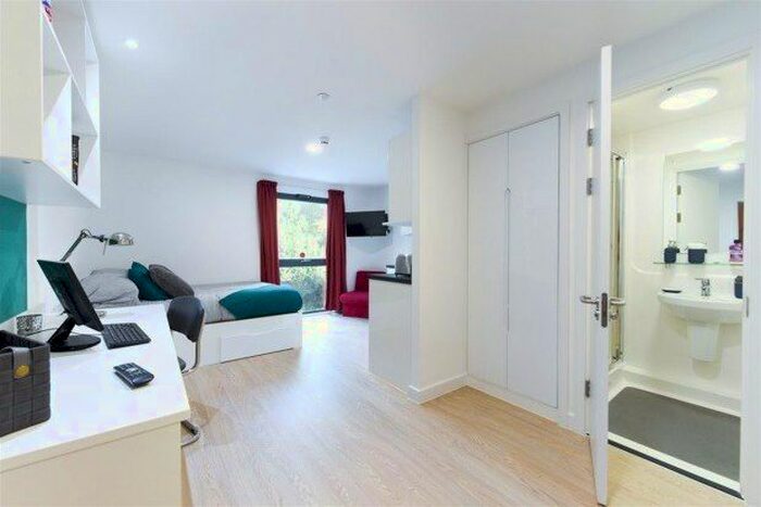 1 Bedroom Flat To Rent In Vincents Walk, Southampton SO14