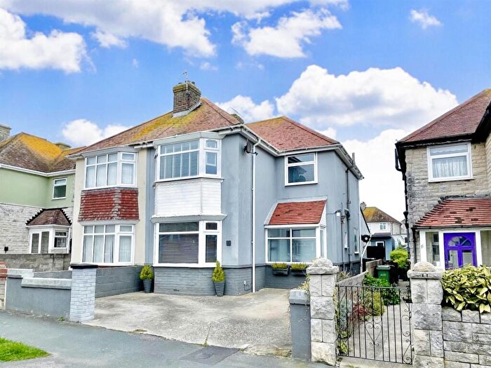 3 Bedroom Semi Detached House For Sale In Marlborough Avenue, Weymouth, DT4