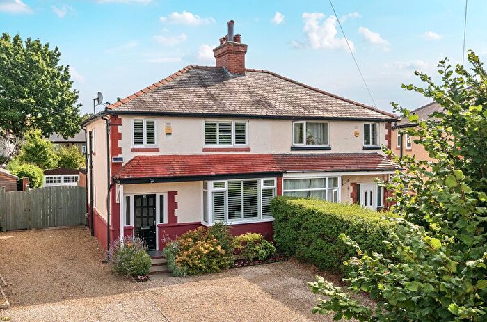 3 Bedroom Semi-Detached House For Sale In Newport View, Headingley, Leeds, LS6