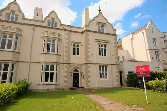 2 Bedroom Flat To Rent In Spencer Parade, Town Centre, Northampton, NN1