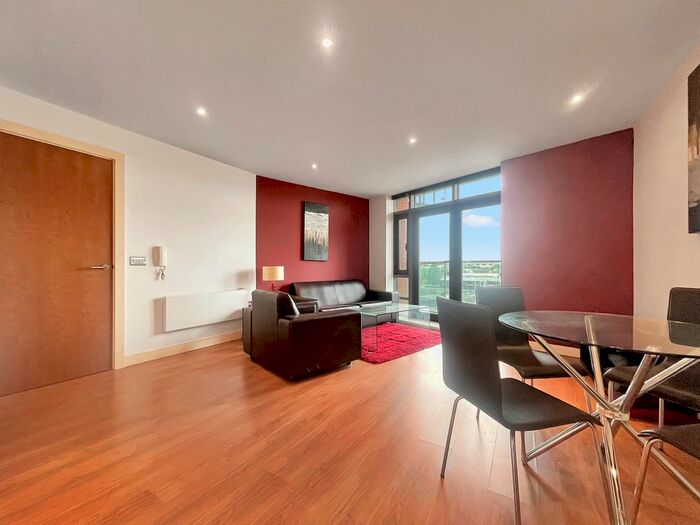 1 Bedroom Flat To Rent In Aruba, Gotts Road, Leeds City Centre, LS12