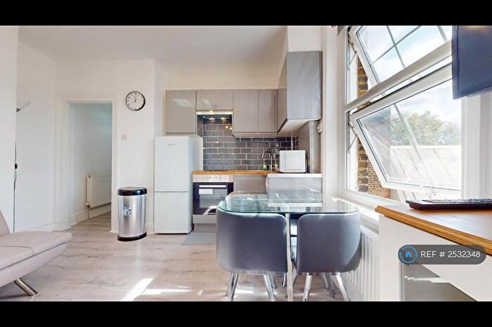 1 Bedroom Flat To Rent In Lisson House, London, NW1