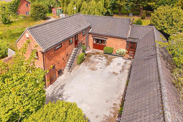 4 Bedroom Barn Conversion For Sale In Hockerton Road, Upton, NG23