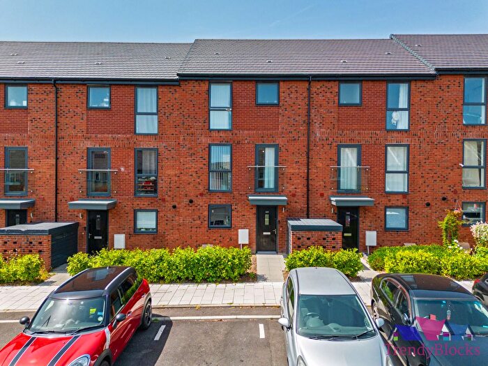 4 Bedroom Terraced House For Sale In Victoria Road, Southampton, SO19