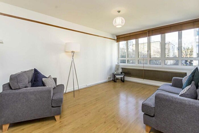 1 Bedroom Flat To Rent In Tompion Street, Clerkenwell, EC1V