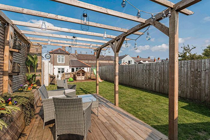 3 Bedroom End Terrace House For Sale In Fore Street, Troon, TR14