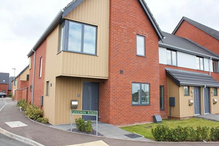 3 Bedroom Semi-Detached House To Rent In Blaxter Way, Norwich, NR7