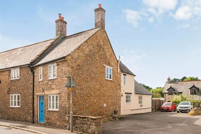 2 Bedroom Semi Detached House For Sale In Hogshill Street, Beaminster, DT8