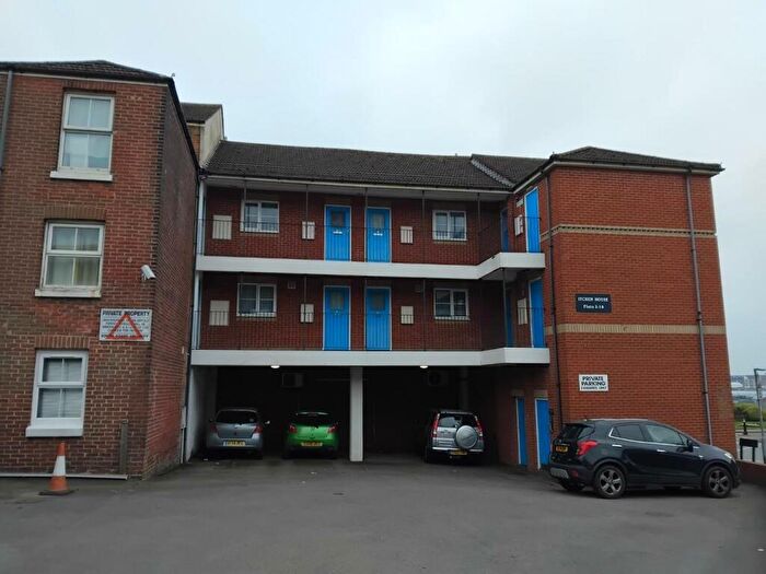 1 Bedroom Flat To Rent In Oakbank Road, Southampton, SO19
