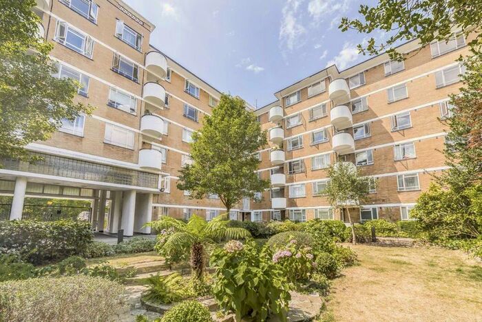 2 Bedroom Flat To Rent In Christchurch Road, London, SW2