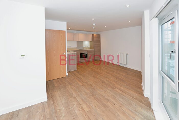 1 Bedroom Flat To Rent In Keppel Rise, Centenary Plaza, Woolston, Southampton, SO19