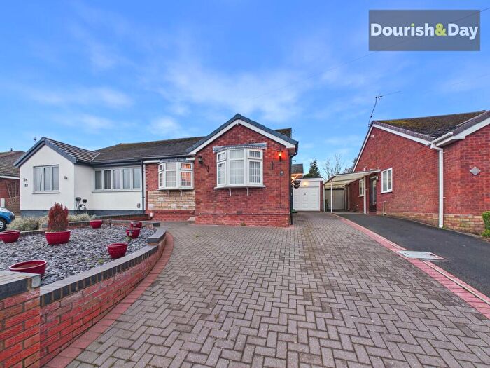 3 Bedroom Semi-Detached Bungalow For Sale In Cliff Road, Great Haywood, ST18