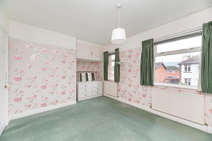 2 Bedroom Semi-Detached House For Sale In Oatlands Drive, Otley, LS21