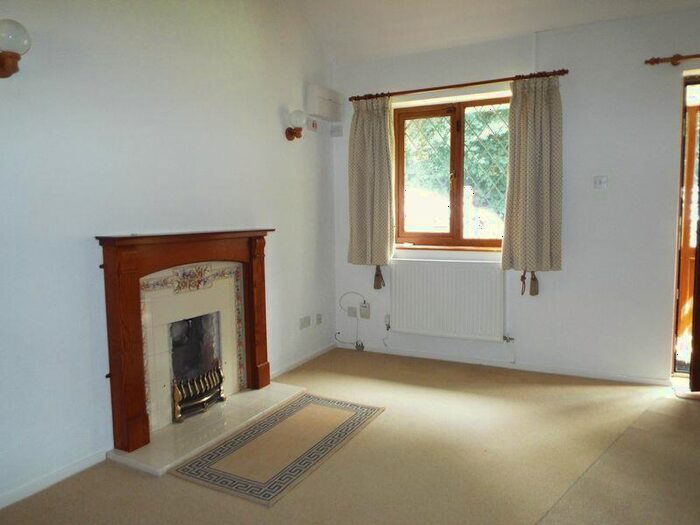 1 Bedroom End Of Terrace House To Rent In Raddlebarn Farm Drive, Selly Oak, Birmingham, B29
