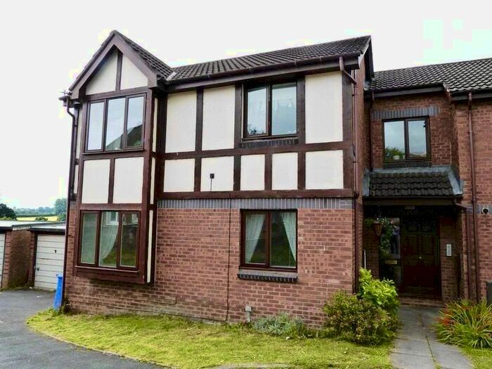 1 Bedroom Flat To Rent In Milton Close, Great Harwood, Blackburn, Lancashire, BB6