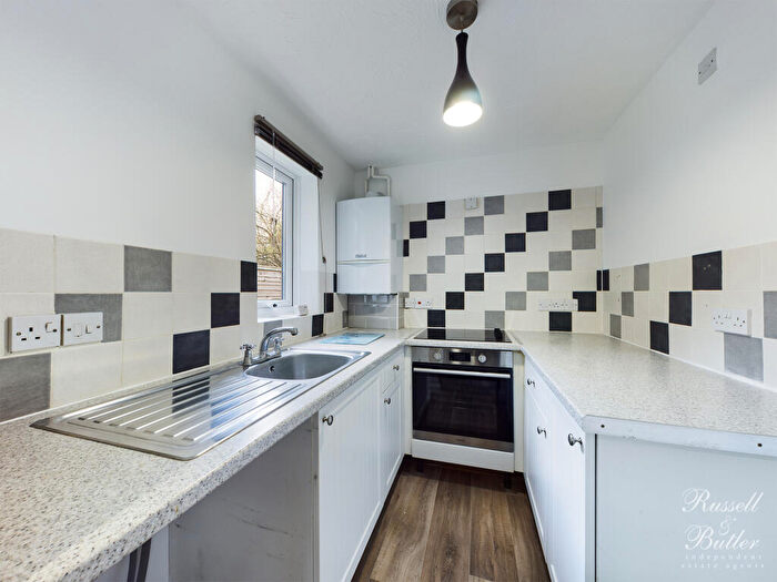 1 Bedroom End Of Terrace House To Rent In Avenue Road, Winslow, MK18