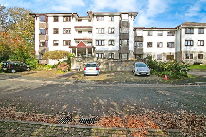 1 Bedroom Flat For Sale In Penhaligon Court, Truro, Cornwall, TR1